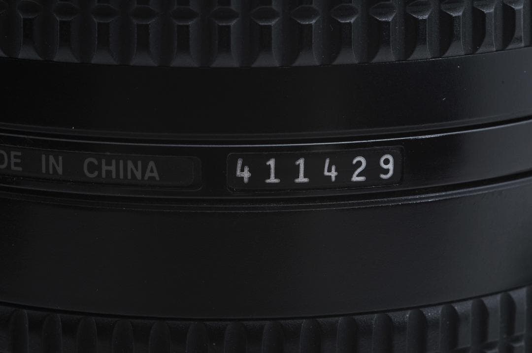 ニコン Nikon AF NIKKOR 28-200mm F3.5-5.6 D