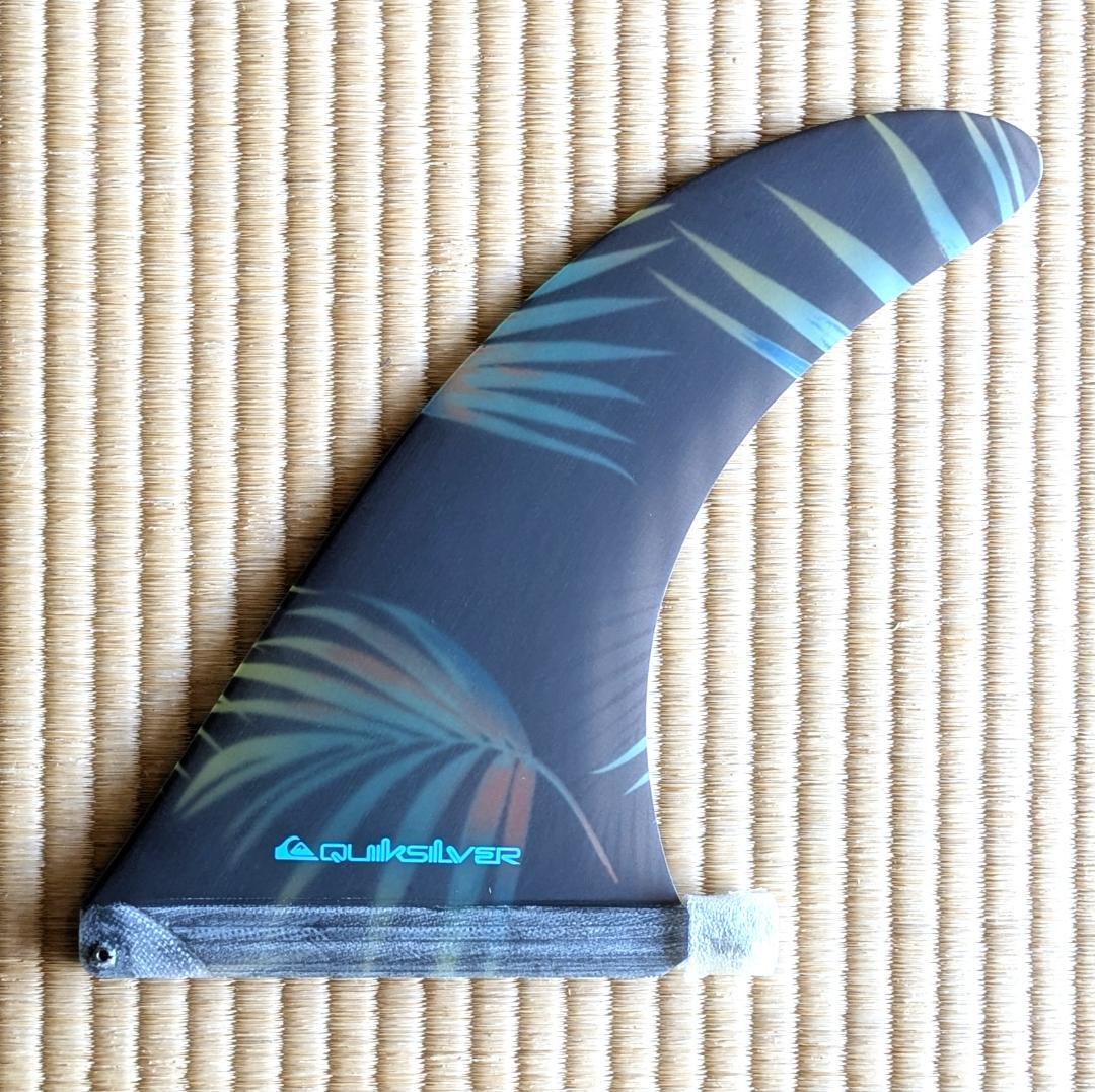 新品未使用クイックシルバー LBシングルフィン9,5 トロピカルデザイン
