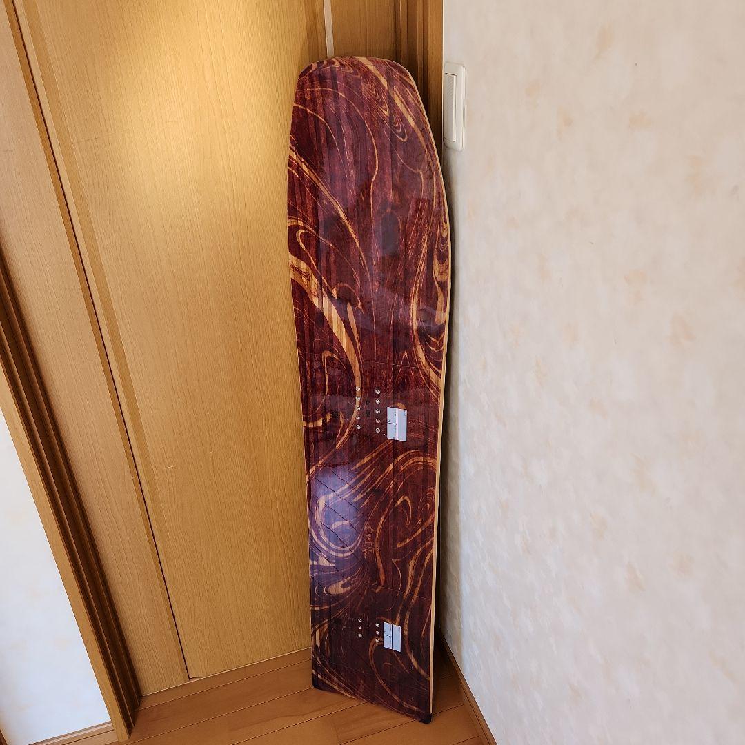 OUTFLOW cat134 アウトフロー OUTFLOW アウトフロー 22-23 CAT 134 キャット スノーボード : SIDECAR