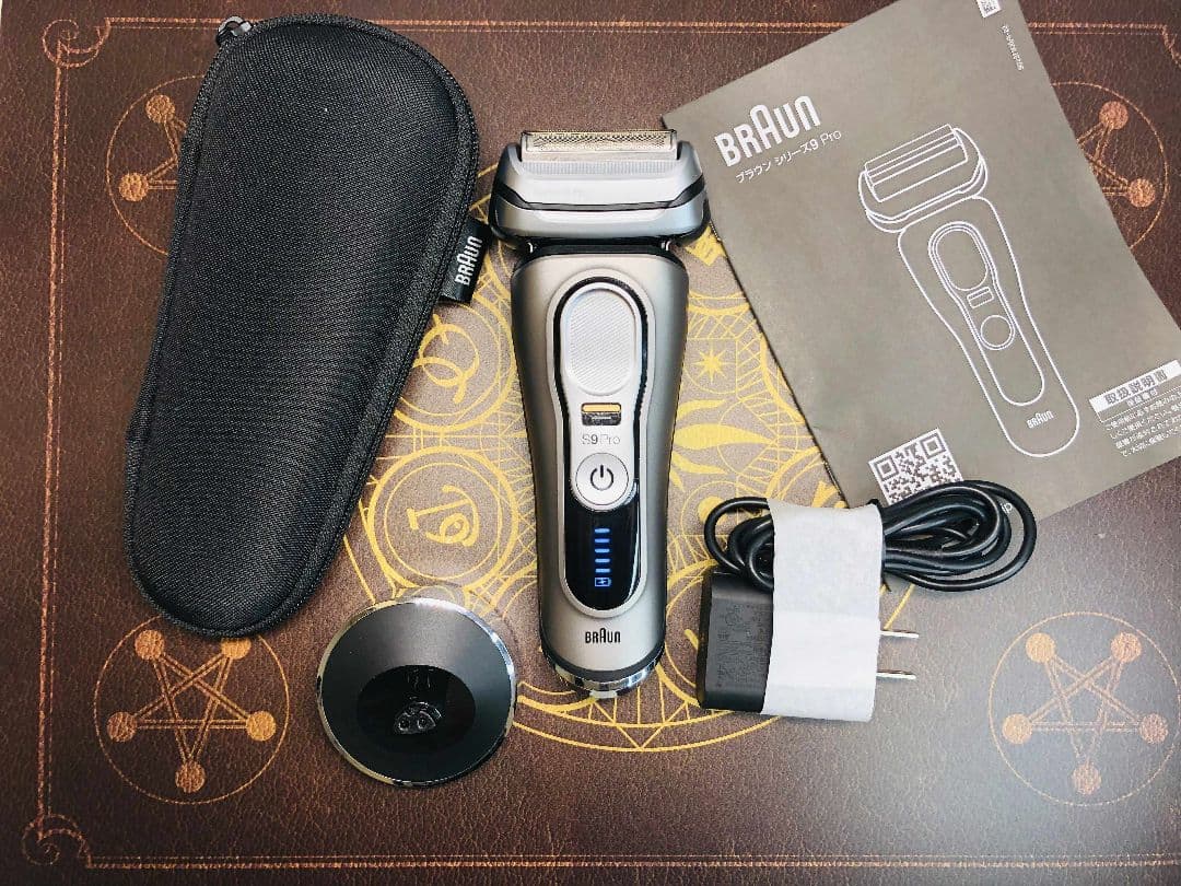 【ワンちゃん】ブラウン シリーズ9 Pro 9417ｓメンズ電気シェーバー Amazon | ブラウン シリーズ9Pro 9417s 電気シェーバー マッドシルバー