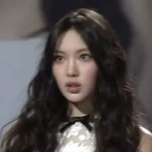 ITZY リュジン 特典トレカ お渡し会1部 whoop 出回りなし - メルカリ