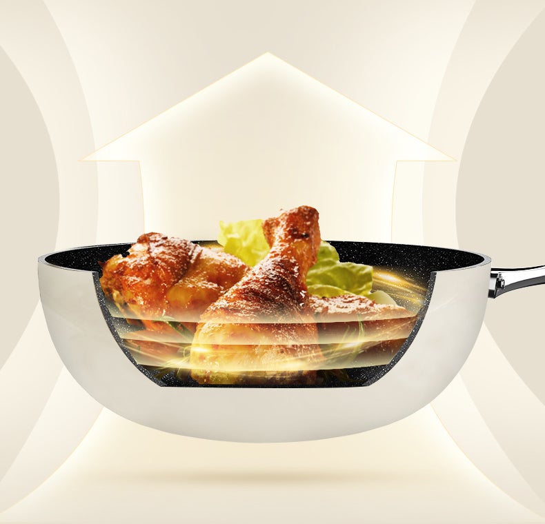 火が通りやすく焦げ付きにくい、32cmの大容量で様々な調理に活躍する