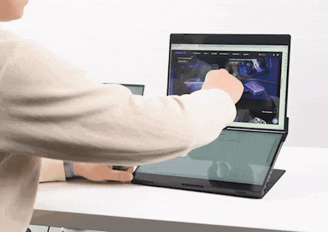 作業効率、爆上がり！折り畳んで持ち運べるデュアルポータブルモニター