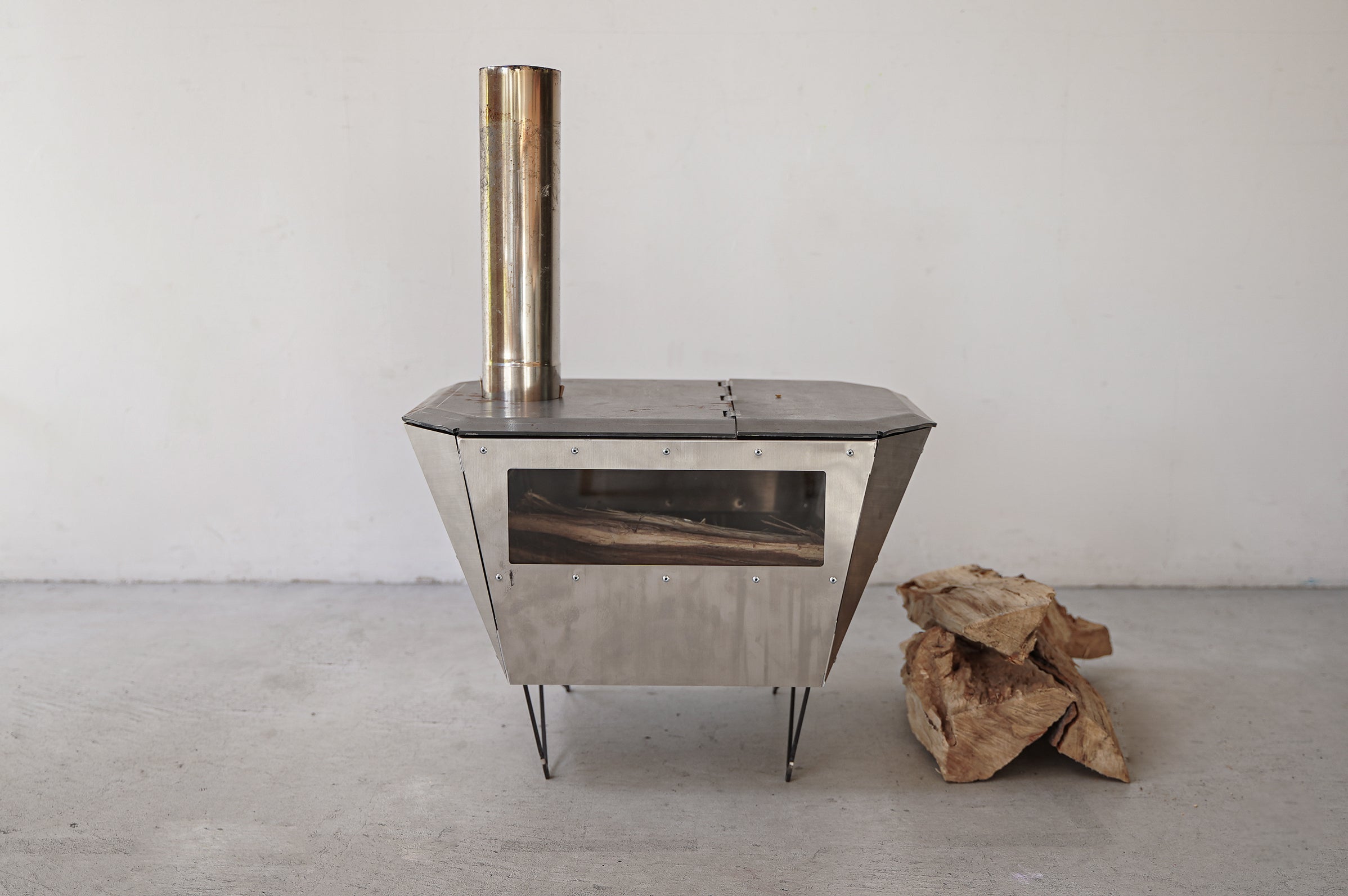 3-WAYで使用可能！二次燃焼機構搭載の多機能ギア「RAPCA STOVE