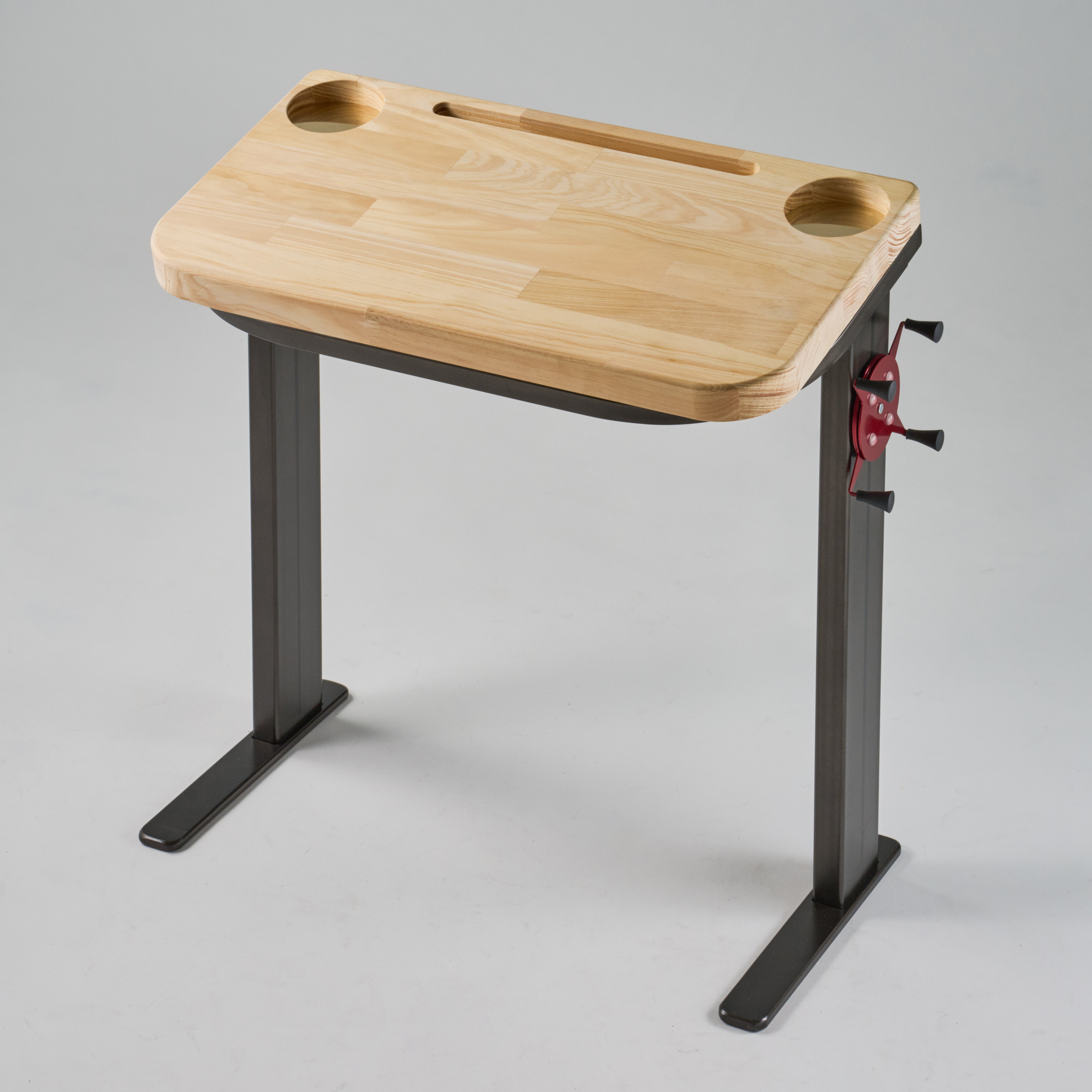 手ぶらスマホ生活を日常に！”ごろ寝サポートスマホホルダー” デスク