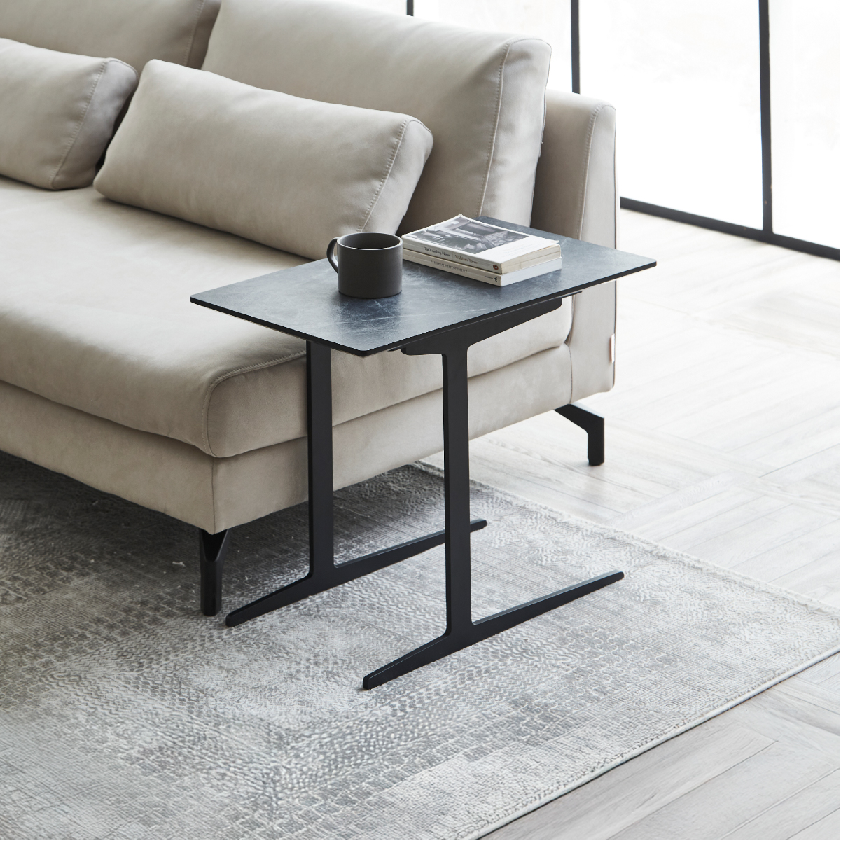 カルゴ サイドテーブルL ｜関家具公式通販サイト