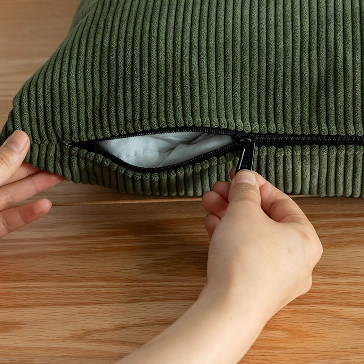 プルート クッション | 家具・インテリア通販サイト CRASH GATE