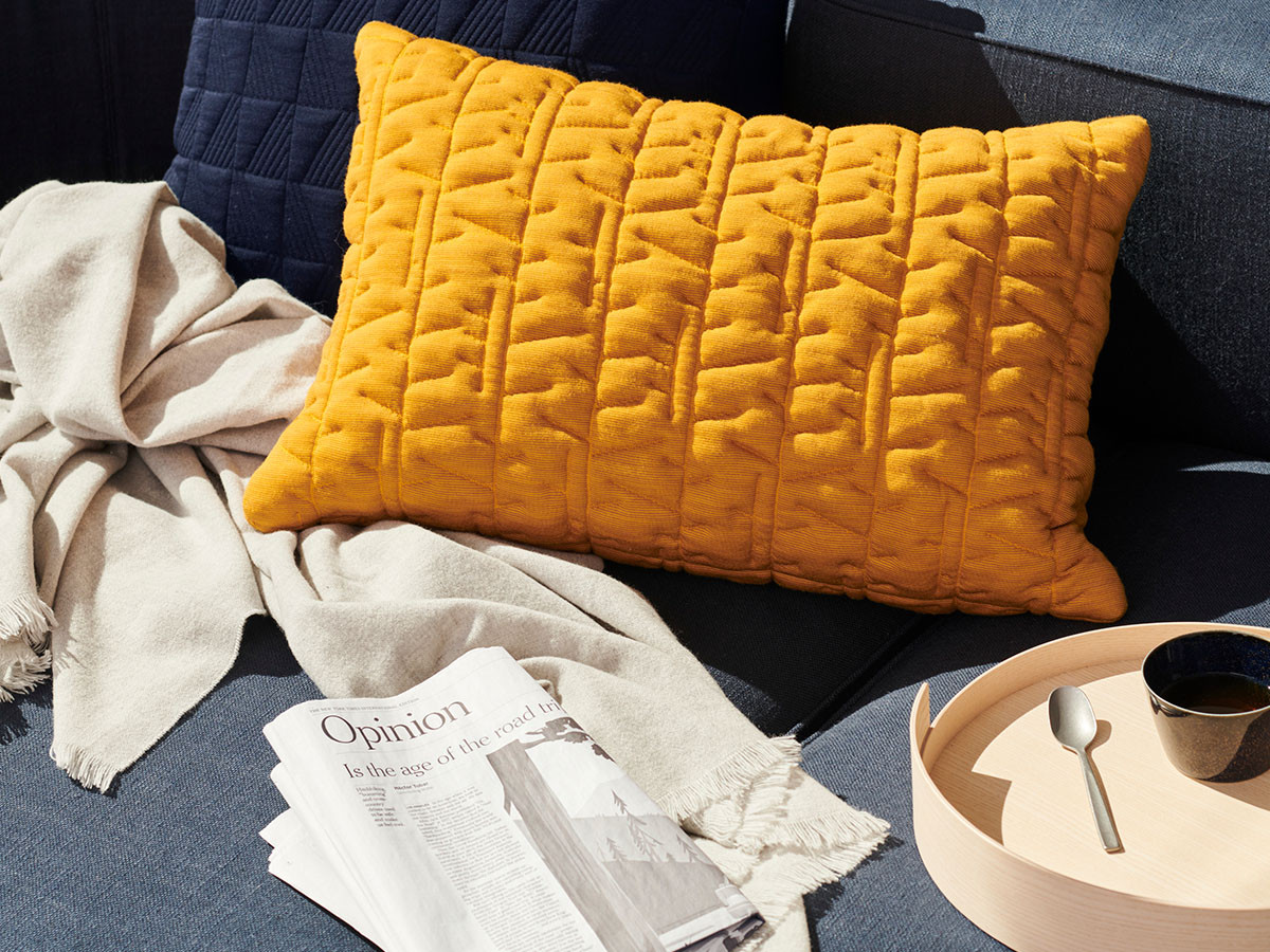 FRITZ HANSEN CUSHION ARNE JACOBSEN TASSEL / フリッツ・ハンセン