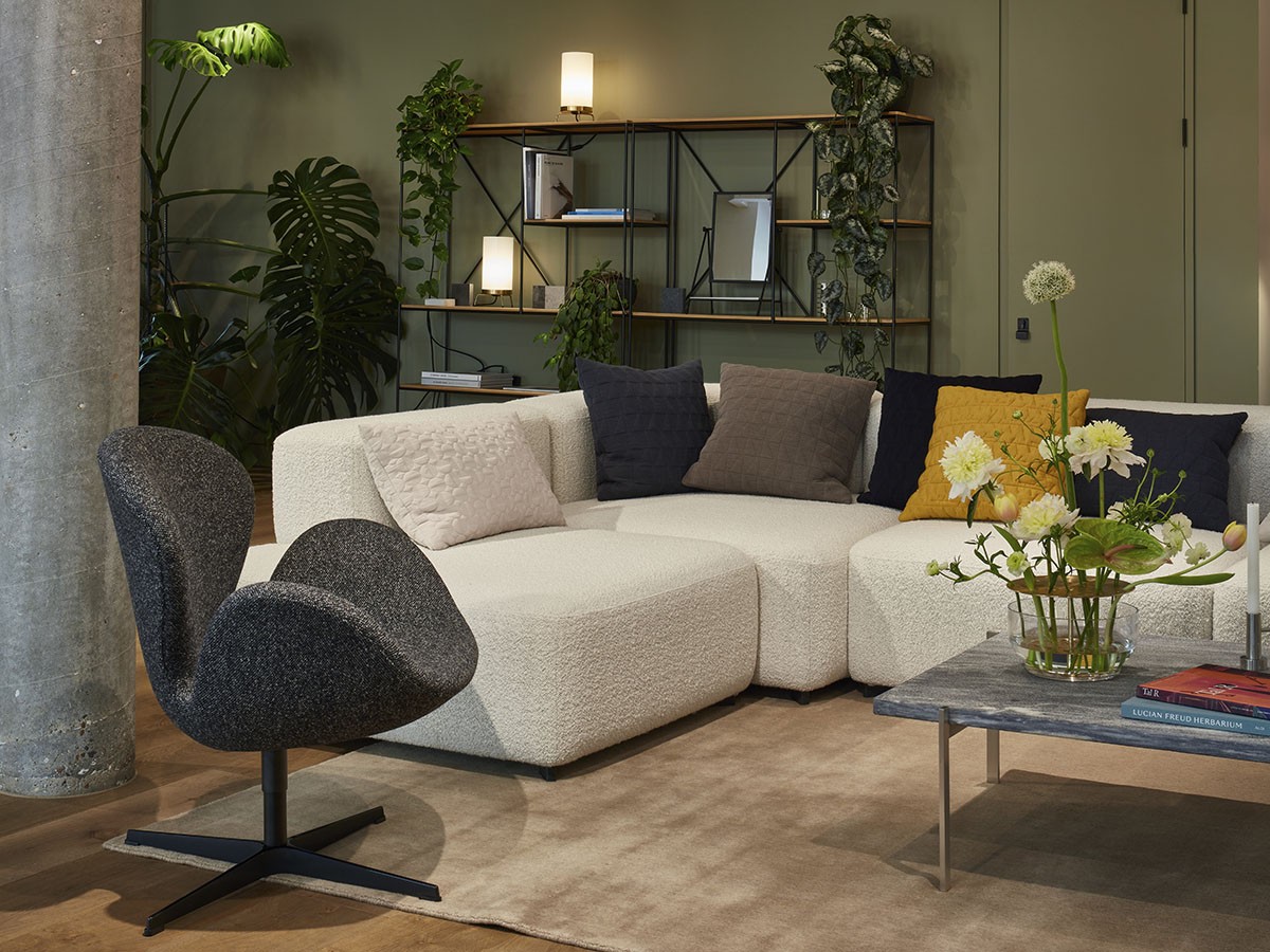 FRITZ HANSEN CUSHION ARNE JACOBSEN TRAPEZ / フリッツ・ハンセン