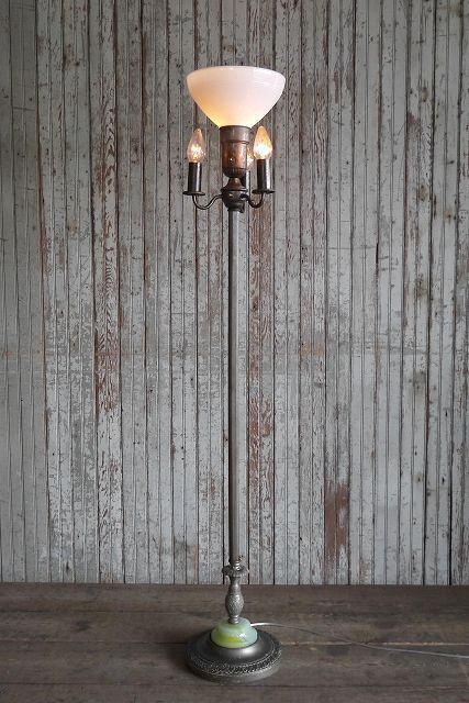 アンティーク メタル×ミルクガラスシェード 4灯フロアランプ - STAGE