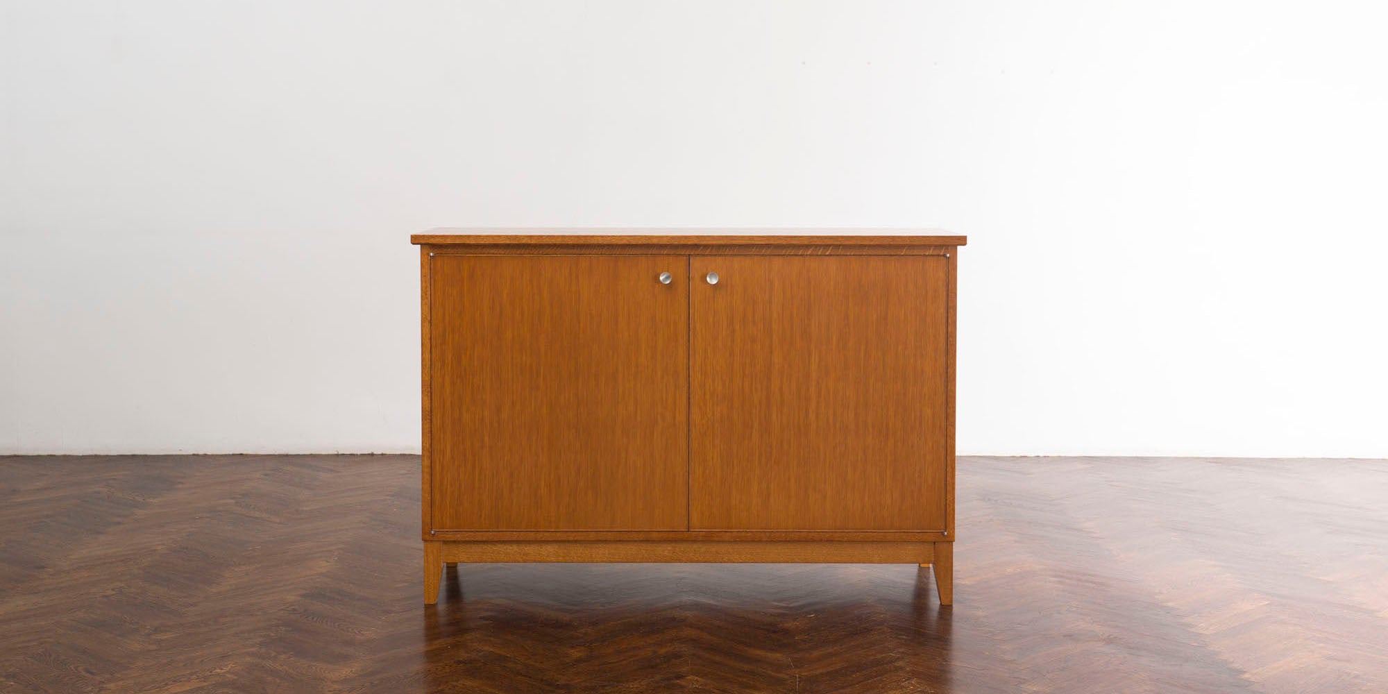 Cabinets | Chests - STANDARD TRADE. CO.,LTD.