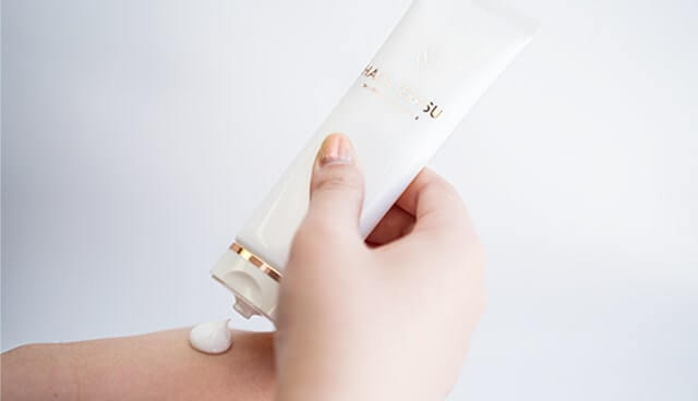 FEMININE CARE | 全身脱毛サロンのストラッシュ【STLASSH公式】