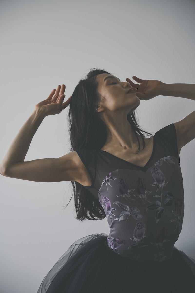 stina / type H half sleeve / Noire Rose grayish mauve