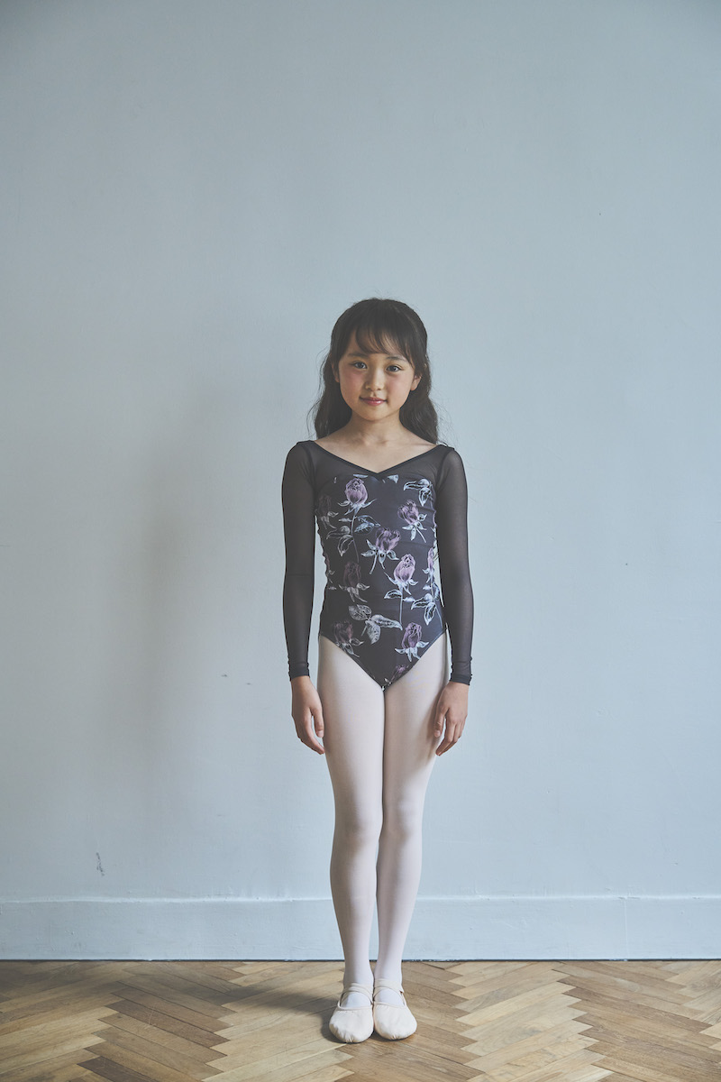 stina / type V lucky / Noire Rose espresso / girl