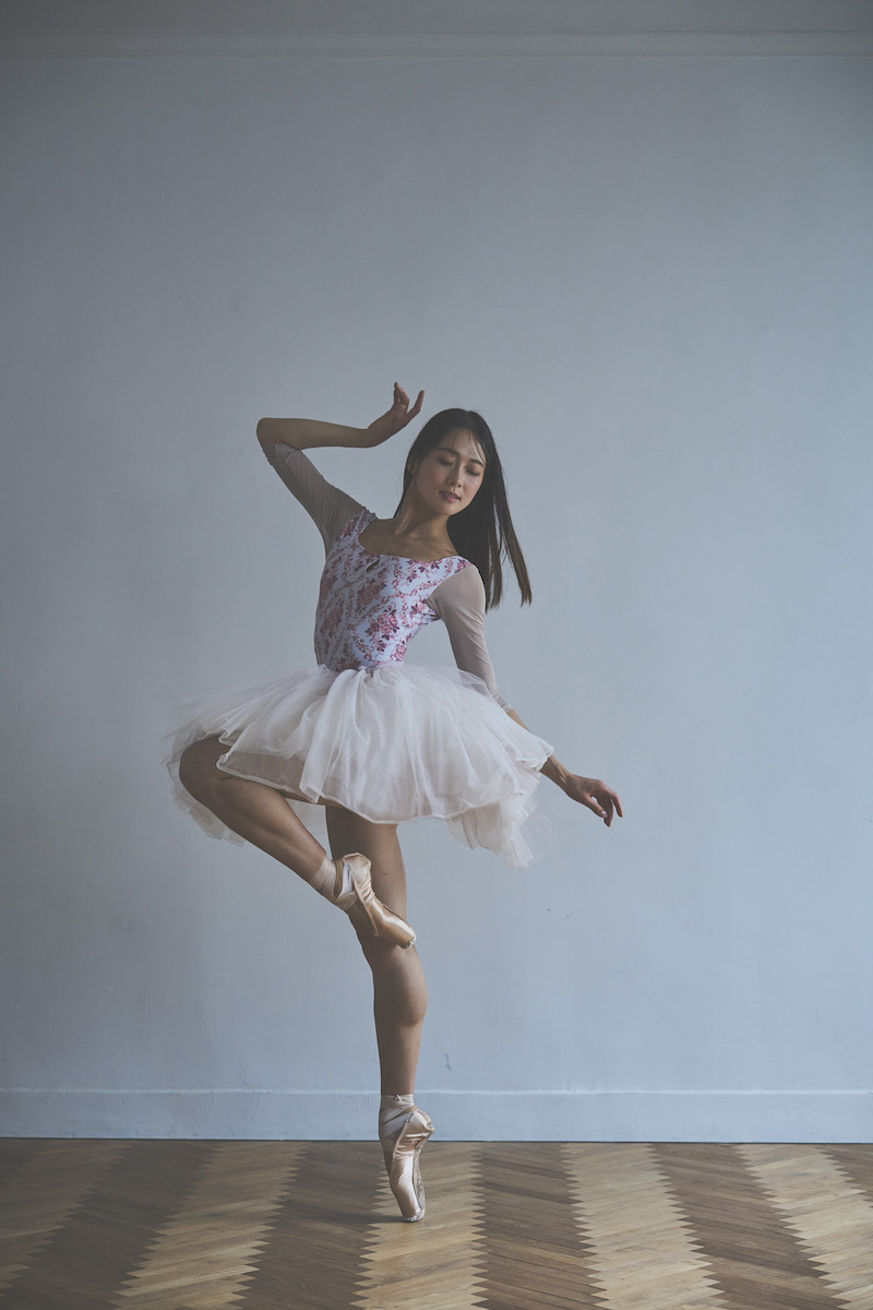 stina / type U ballerina + / Sonata peach