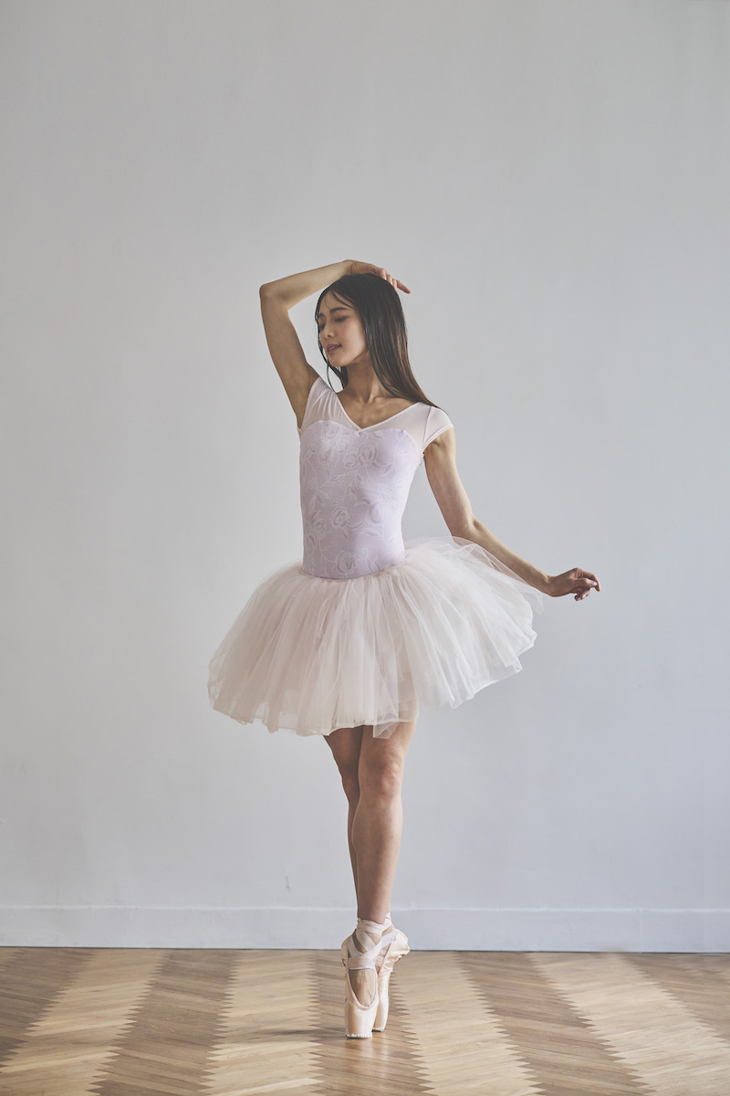 stina / type H half sleeve / silent grace pearl pink