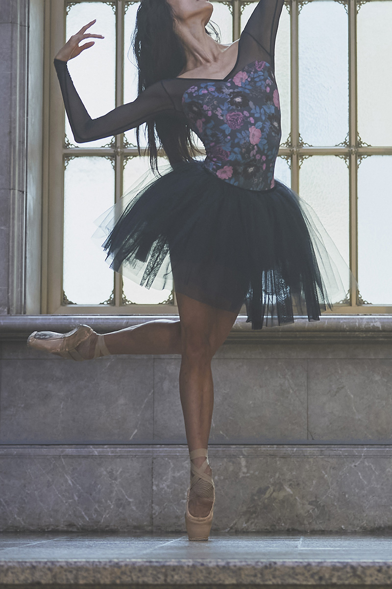 stina / type V lucky / Real me charcoal