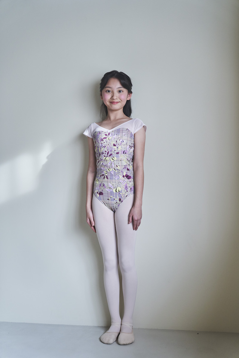 stina / type H half sleeve / hide and seek beige / kids / girl