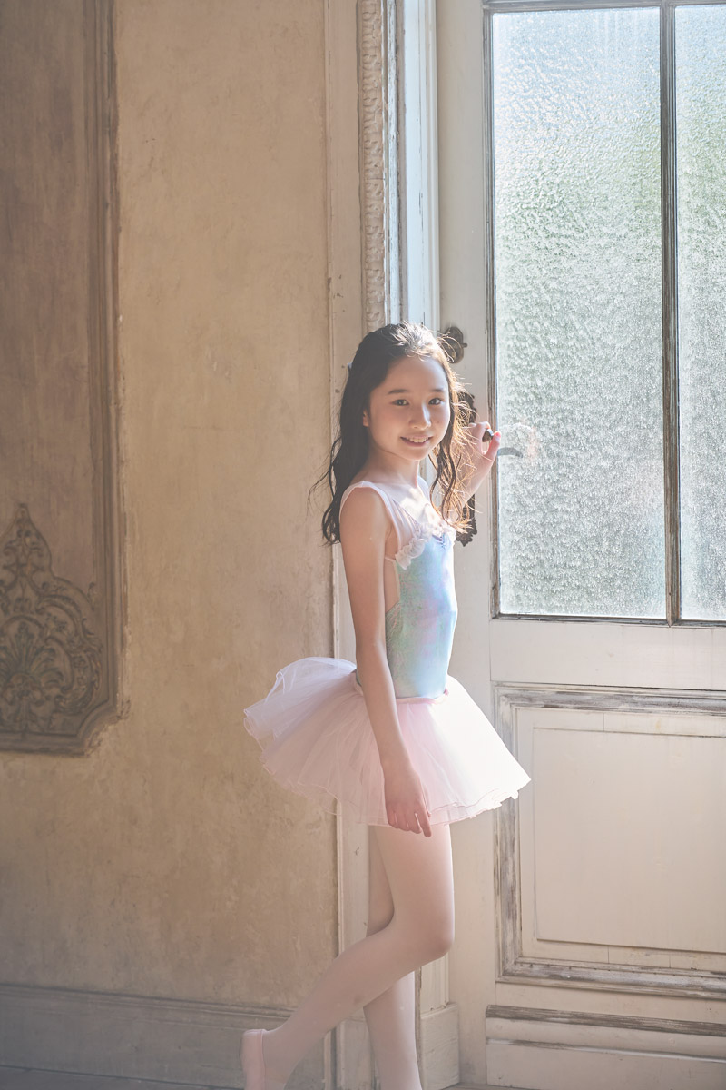 stina / type Q mermaid / blue aurora