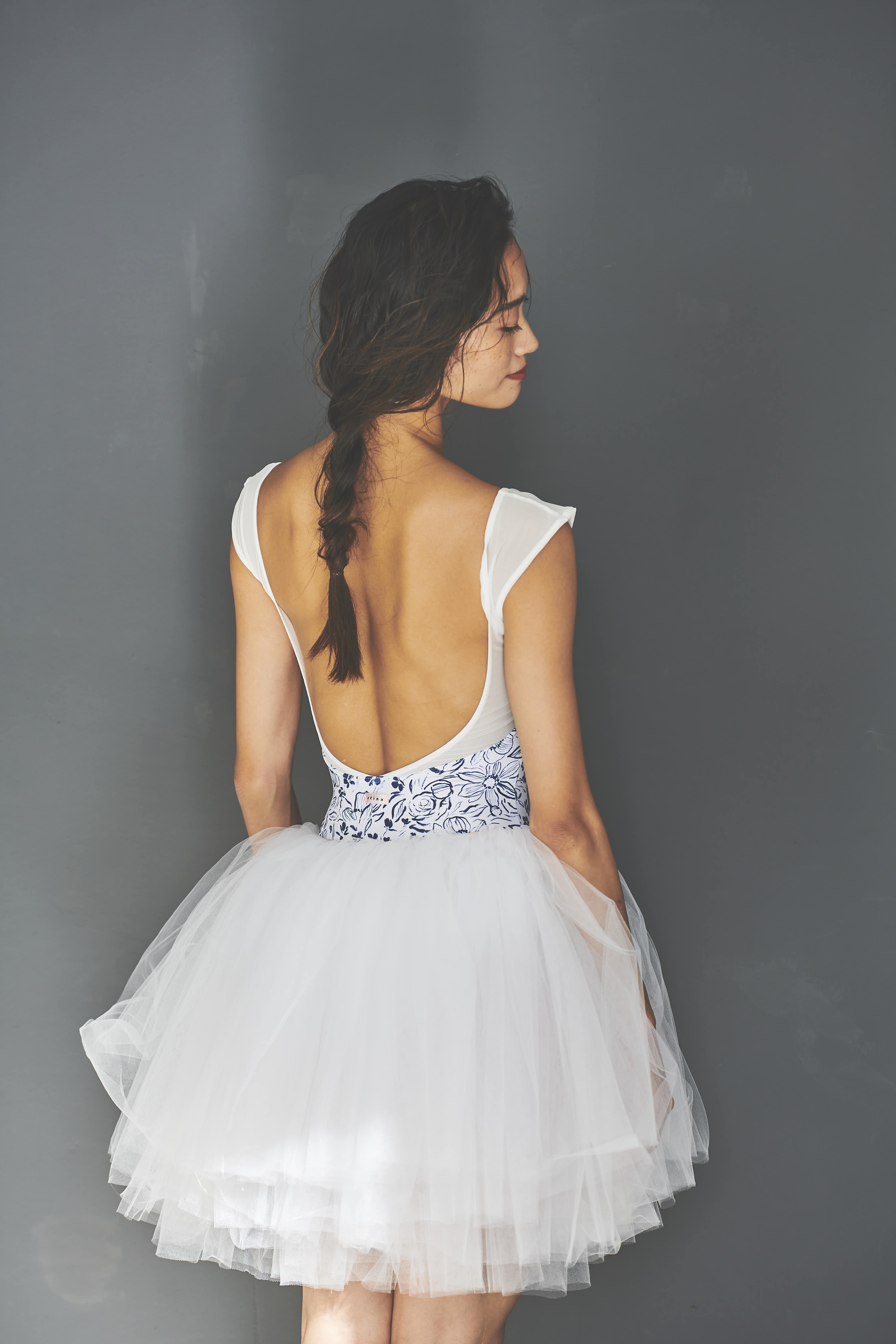 stina / type Q mermaid / fragile white