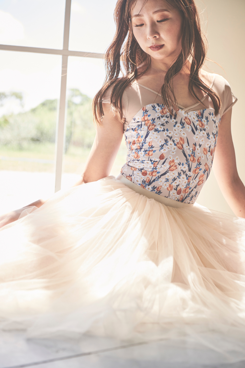 stina / type H half sleeve / little tulip beige