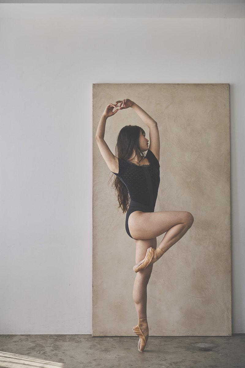 stina / Retune.stina / Dólce / velours dot black