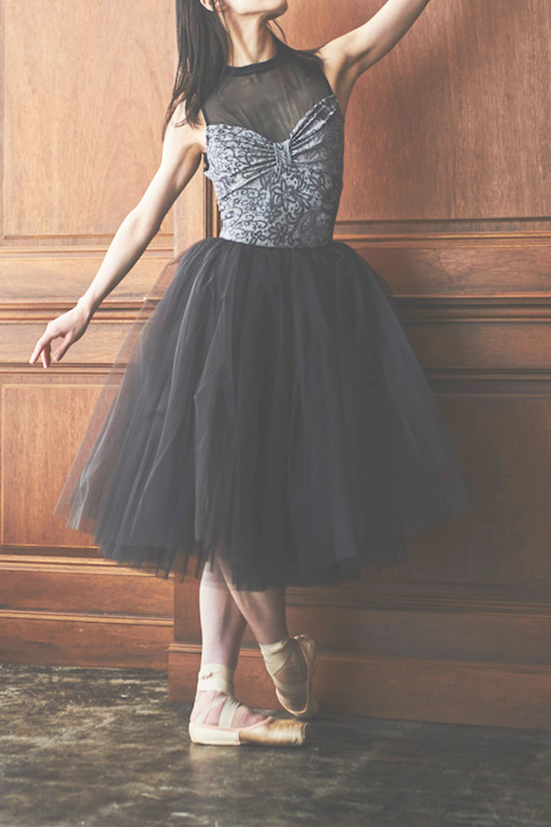 stina / type Y neck ribbon / eternal lace etoupe