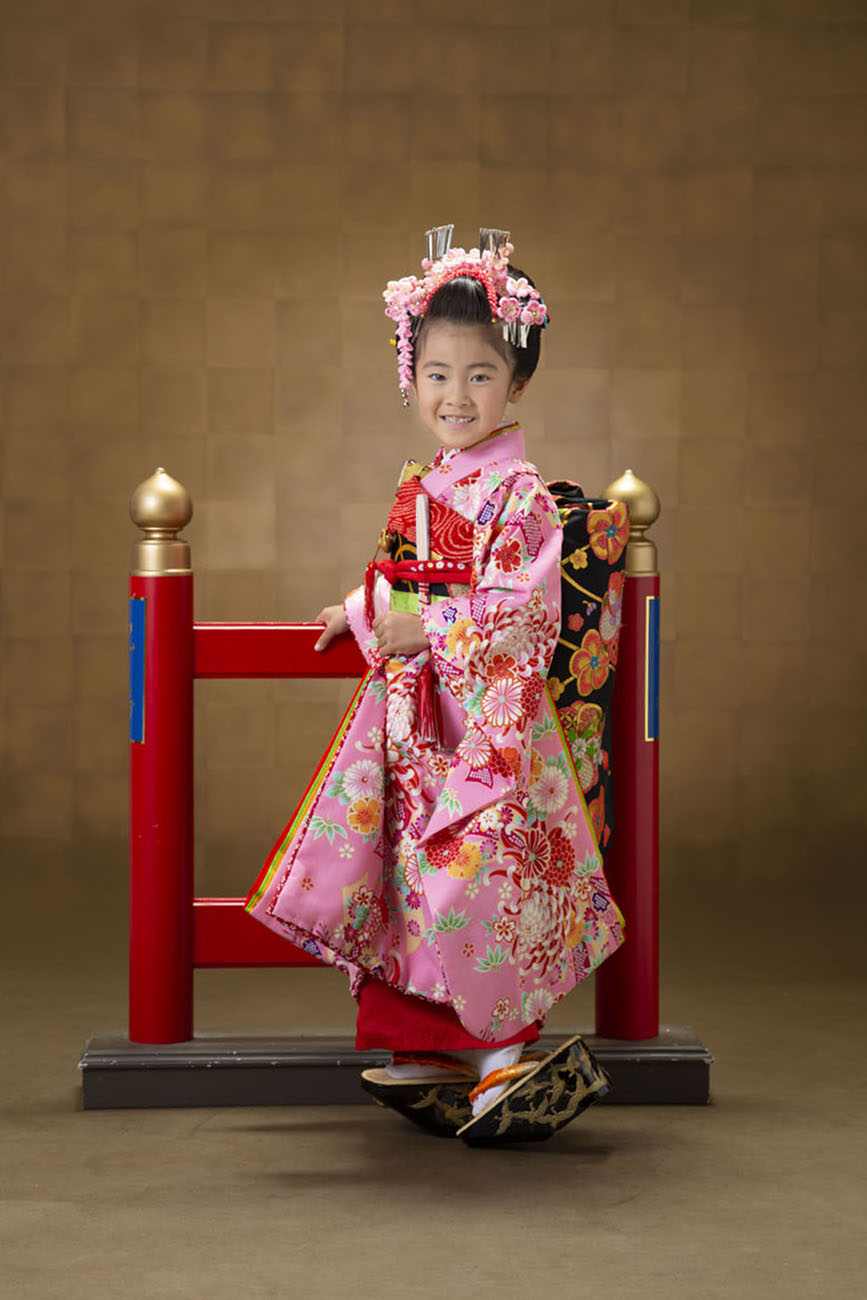 ラフォーレから全国の七五三へ・7歳の小舞妓さん♪ | 龍ヶ崎市の写真館