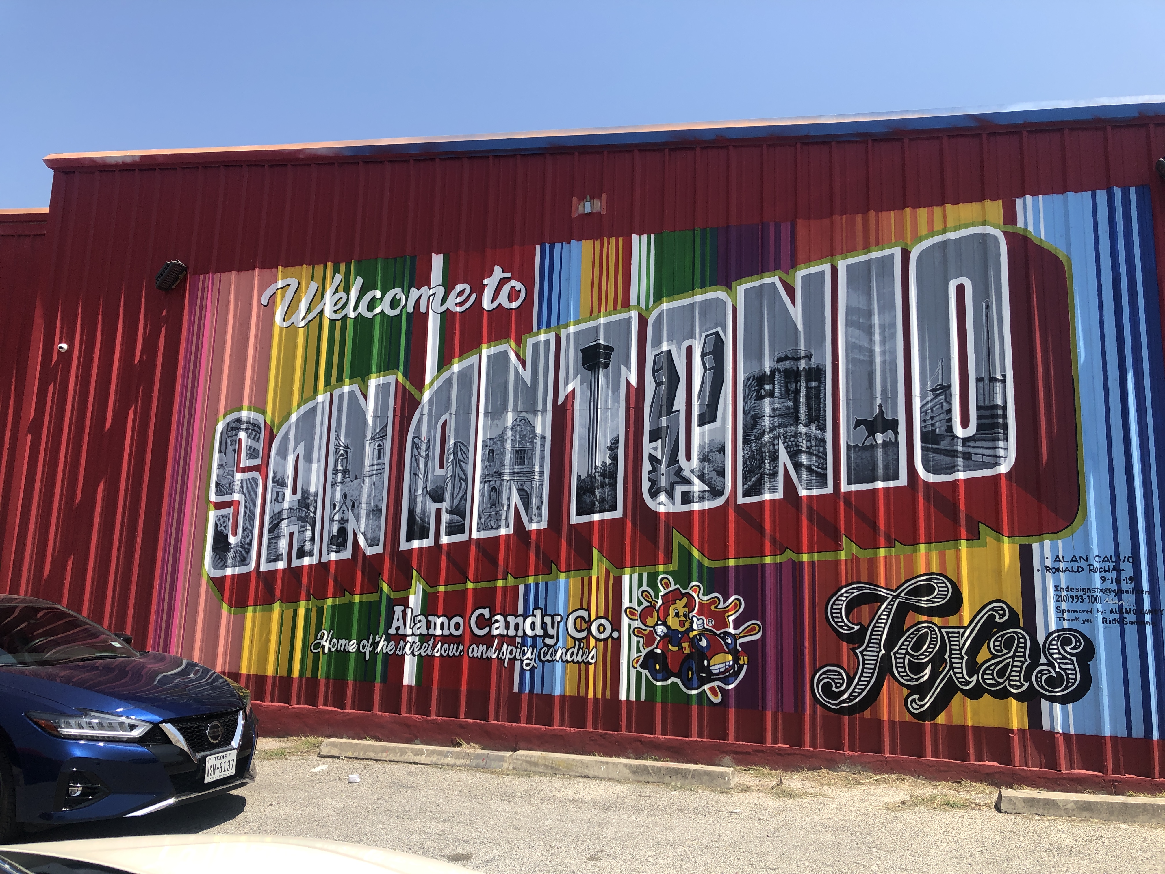 Welcome to San Antonio by Alan Calvo, Ronald Rocha - Street Art Cities