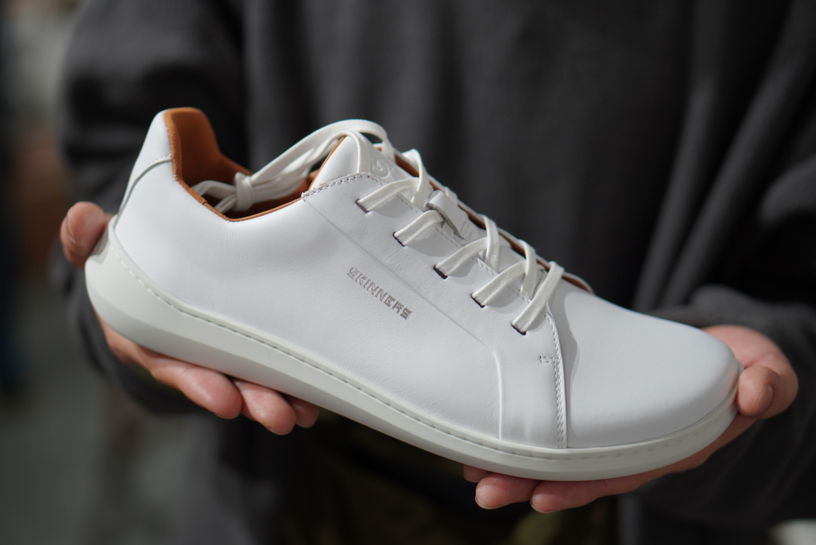 全く新しいベアフットシューズ【SKINNERS（スキナーズ）】北欧産。普段