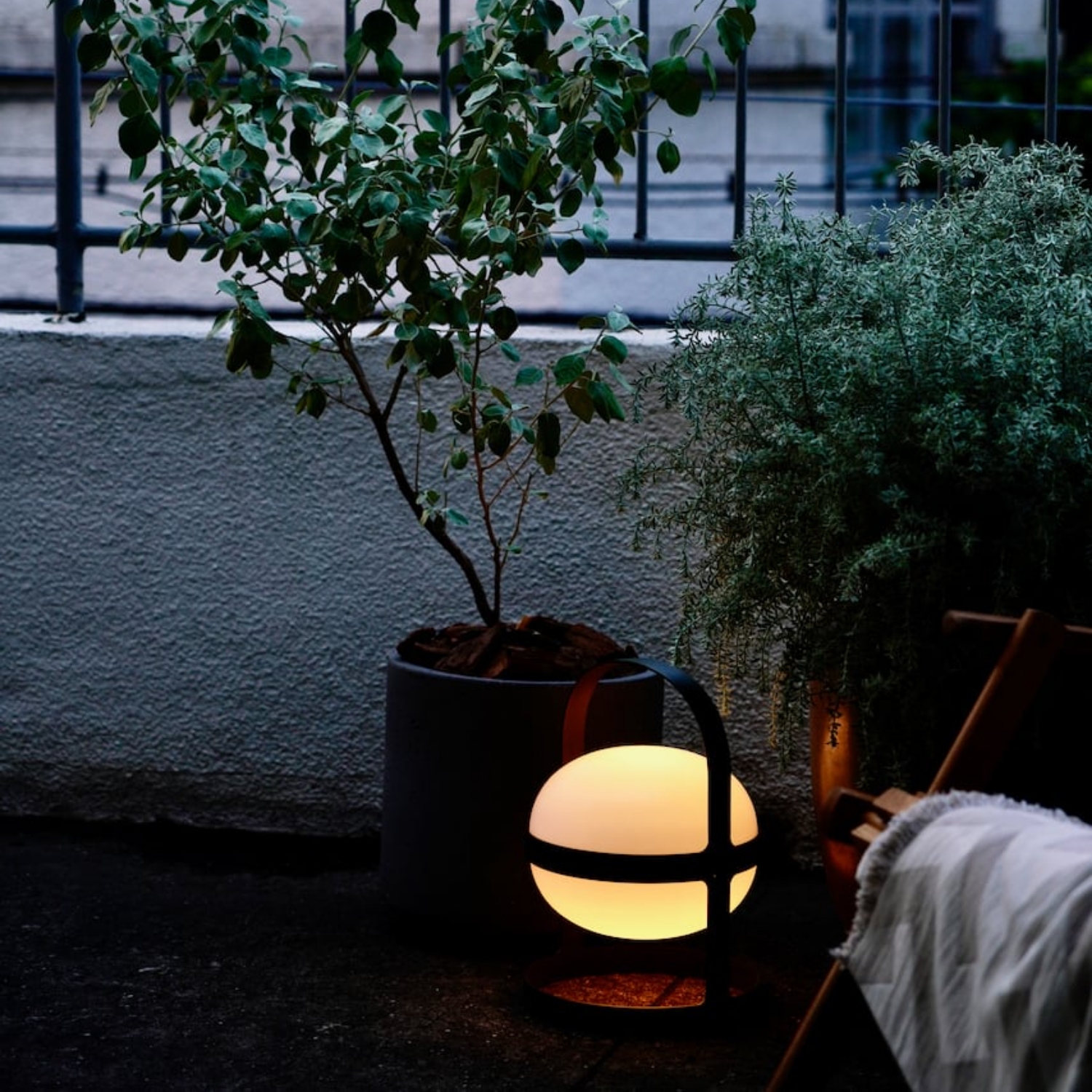 ROSENDAHL/ソフトスポット ソーラー H18.5cm -屋外でも使える