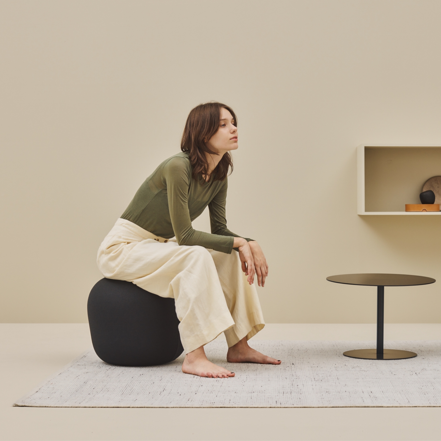 ＆MEDICAL/MALLOW オーバルバランスボール ミニ ニット -小柄な方でも