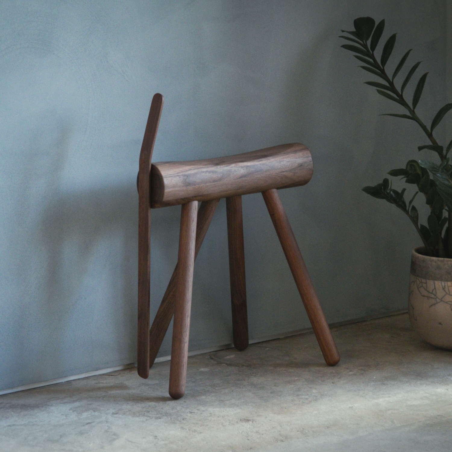 DENTO/ES Stool ＆ Shoehone -広島県府中市の木工家具ブランドが作った