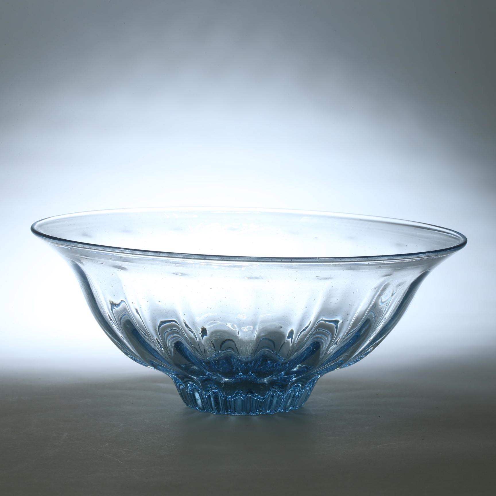 ヒロイグラススタジオ/モール鉢 GRICE -何を盛りつけても美しく決まる