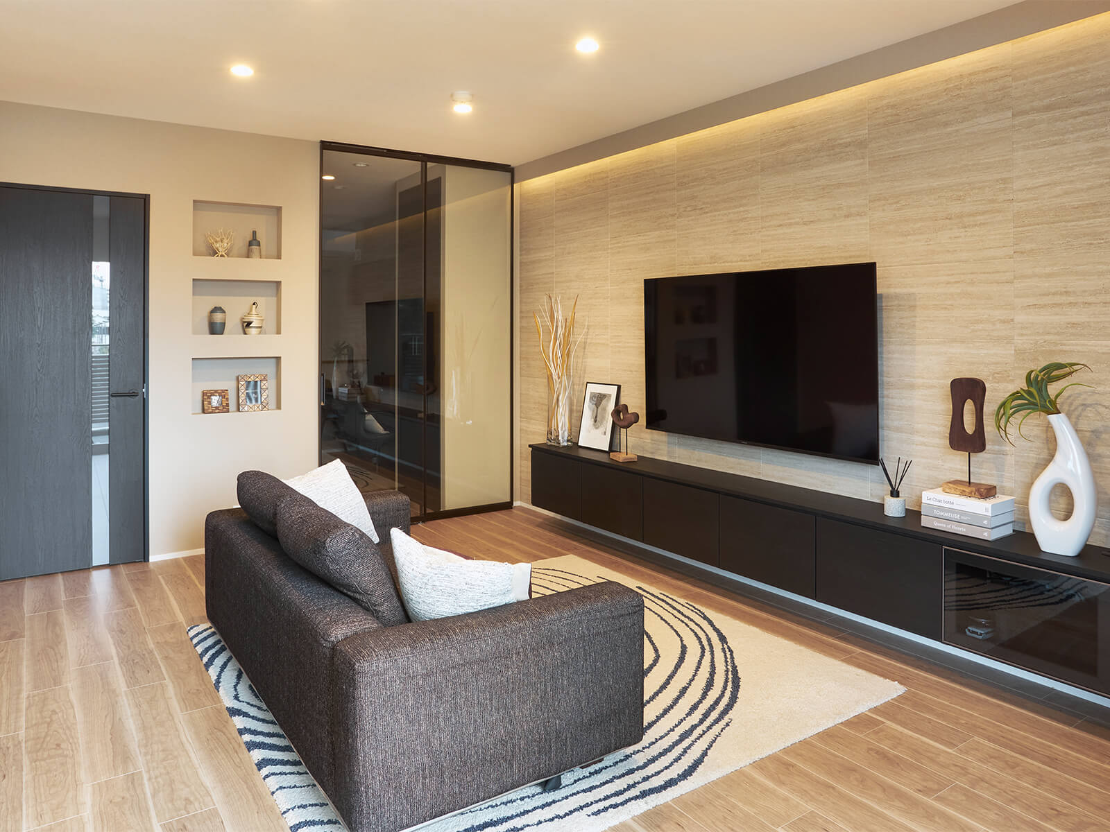 株式会社アクシスジャパン | GALLERY | VERITIS MAGAZINE | 内装・収納