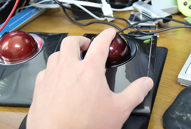 ケンジントン Slimblade Pro Trackball（ケンジントン スリムブレイド