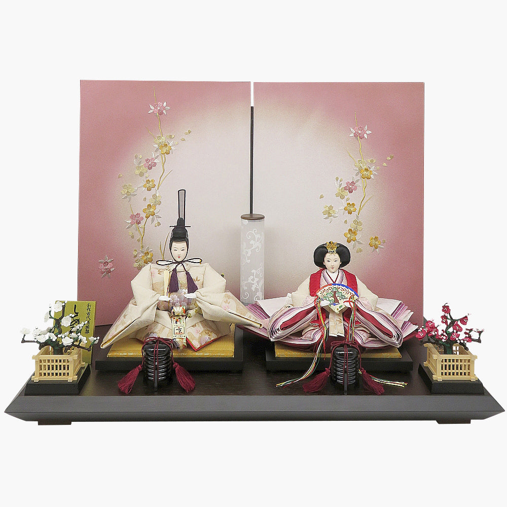 しあわせ雛 絢音 三五親王飾 桜舞刺繍 – スガ人形店