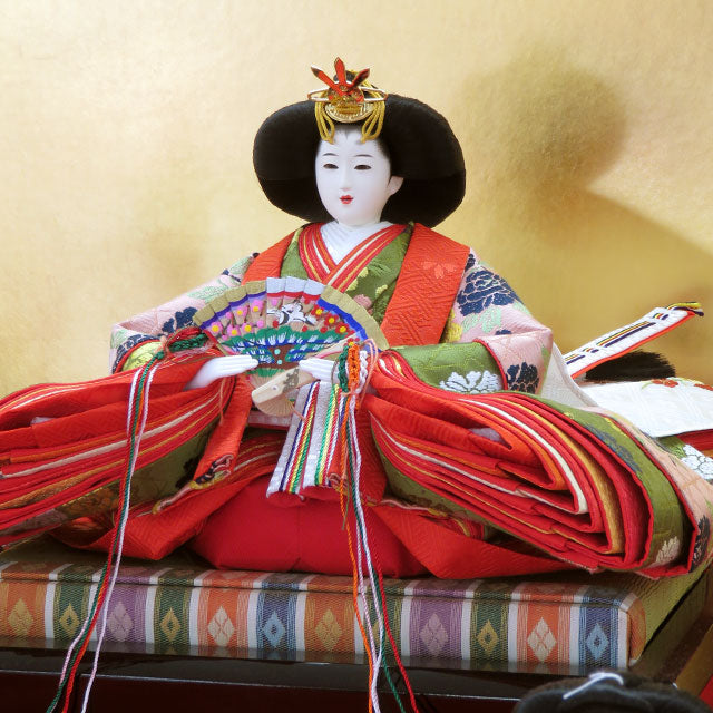 東宮雛 十五人揃七段 緋毛氈飾り – スガ人形店
