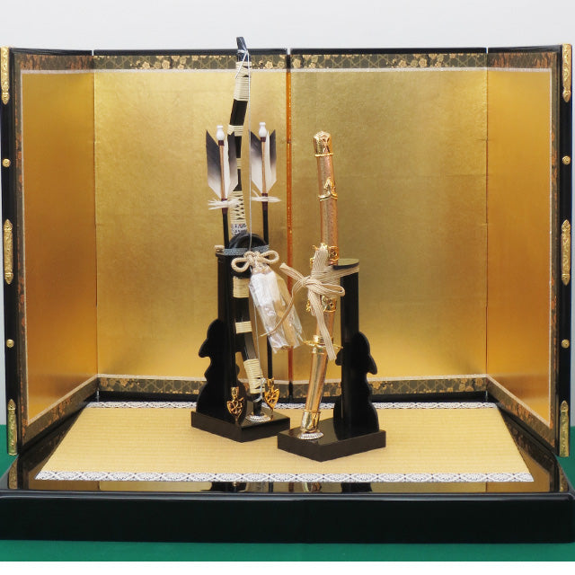 大越忠保 5号 勇気鎧 平飾りセット – スガ人形店