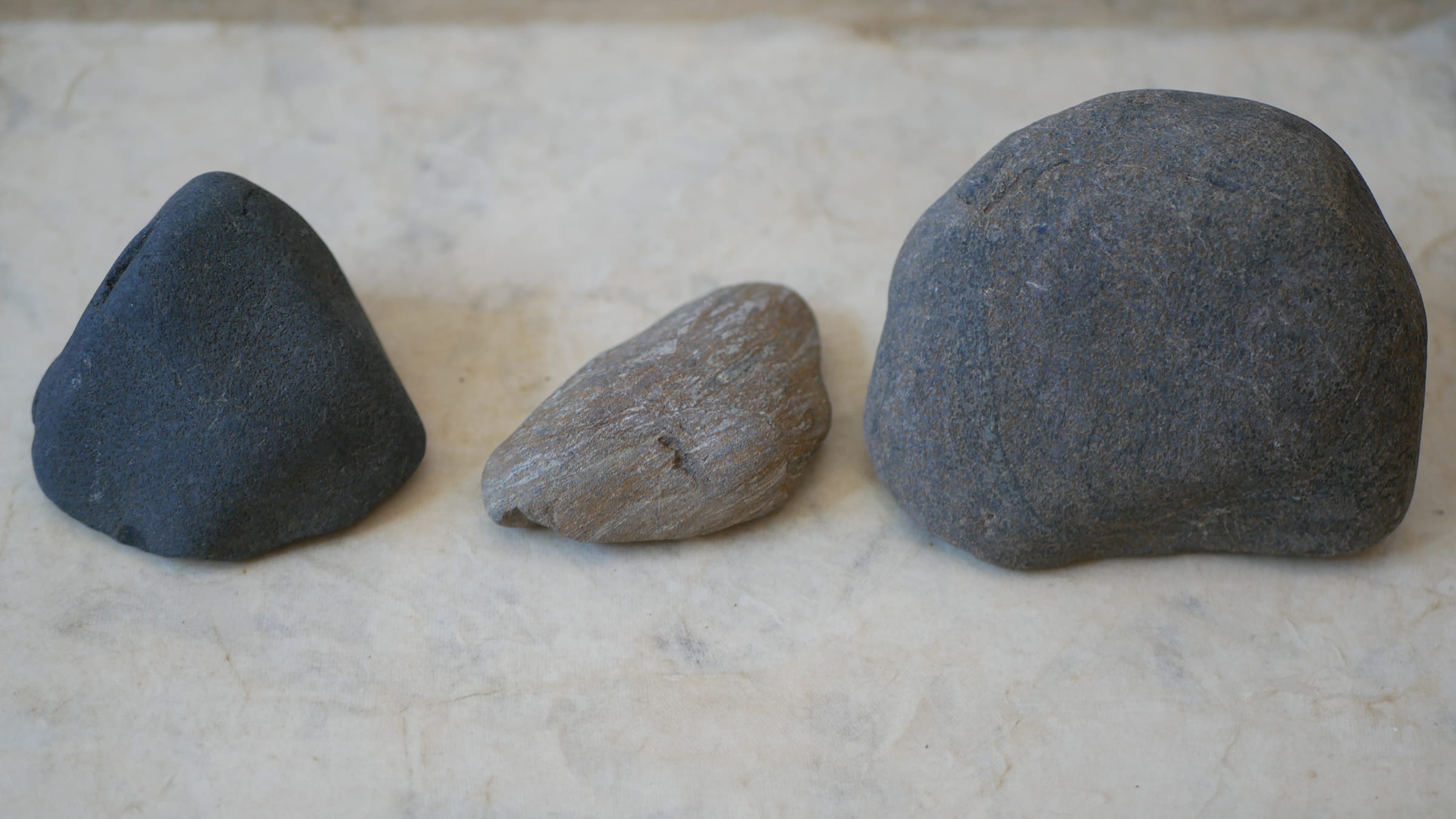 希少 犀川金梨地石 うぶ石 長野県産 石のみのご提供です。 子持ち石の