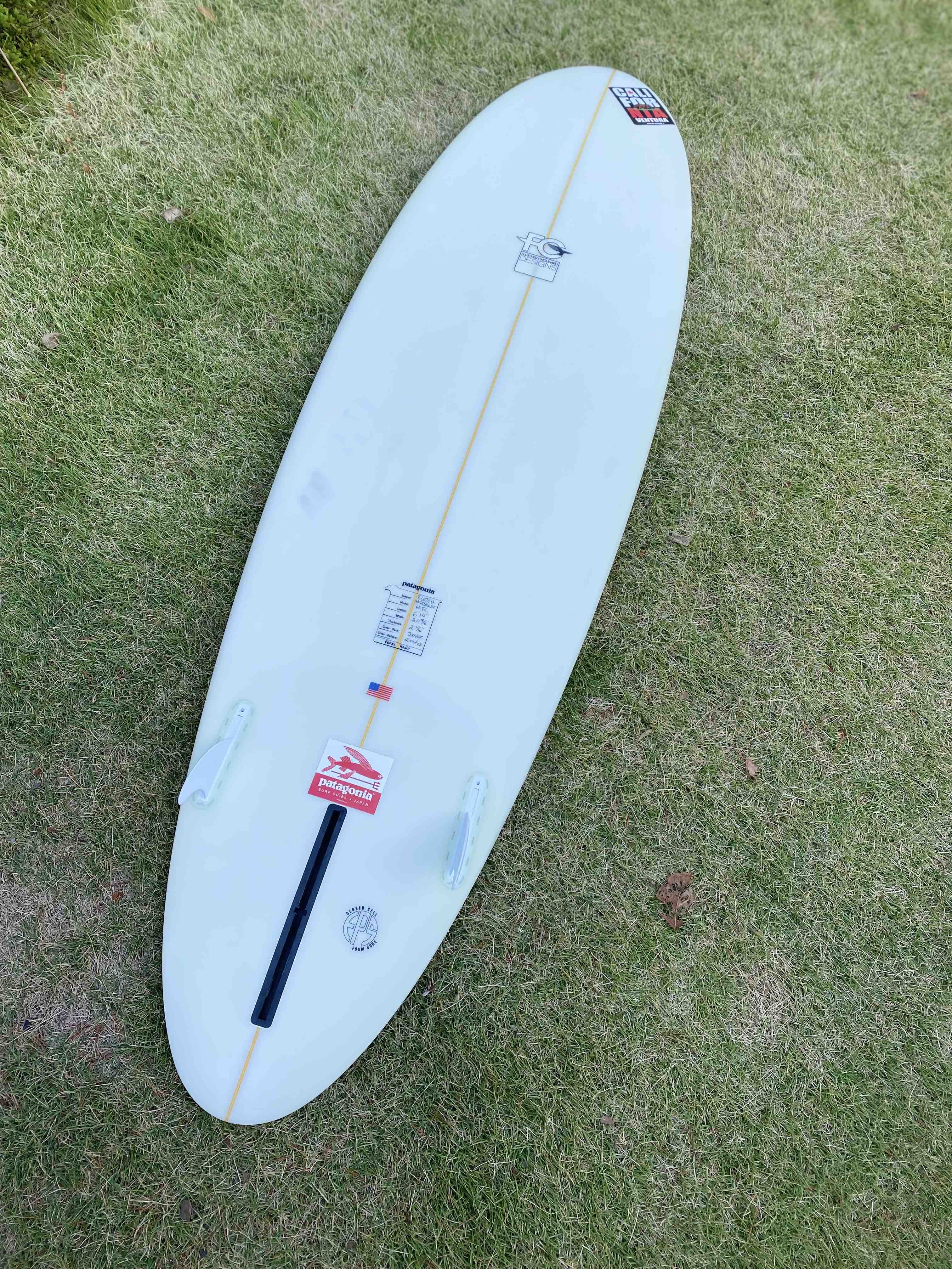 スタッフ鈴木も体感、ミッドレングスやログのセンターフィンはFCS IIが