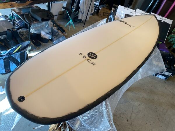 サーフボード】ストックボードが入荷！サイズが合う方はかなりオススメ