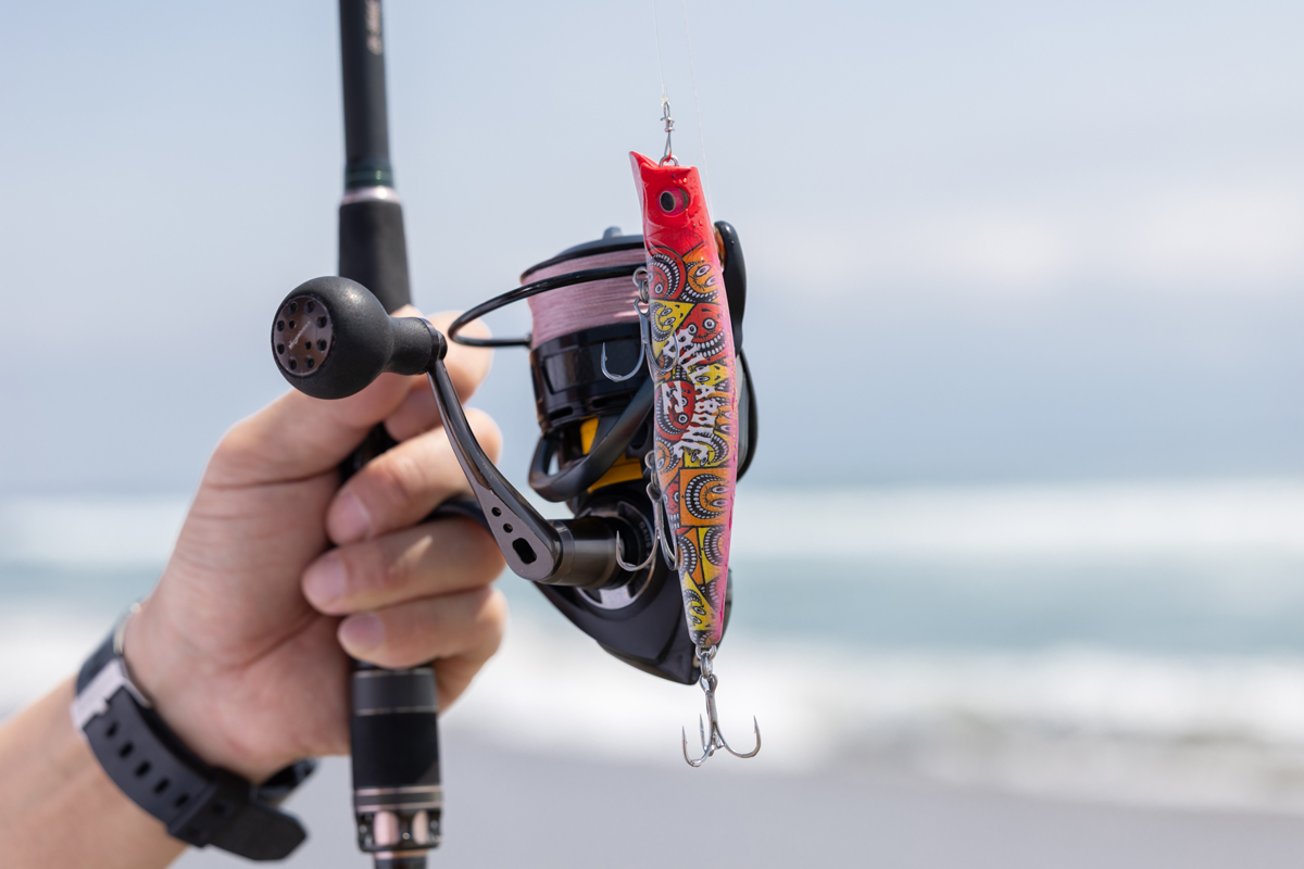 BILLABONG × MEGABASSによる YOSHI47 COLLECTIONスペシャルボックス