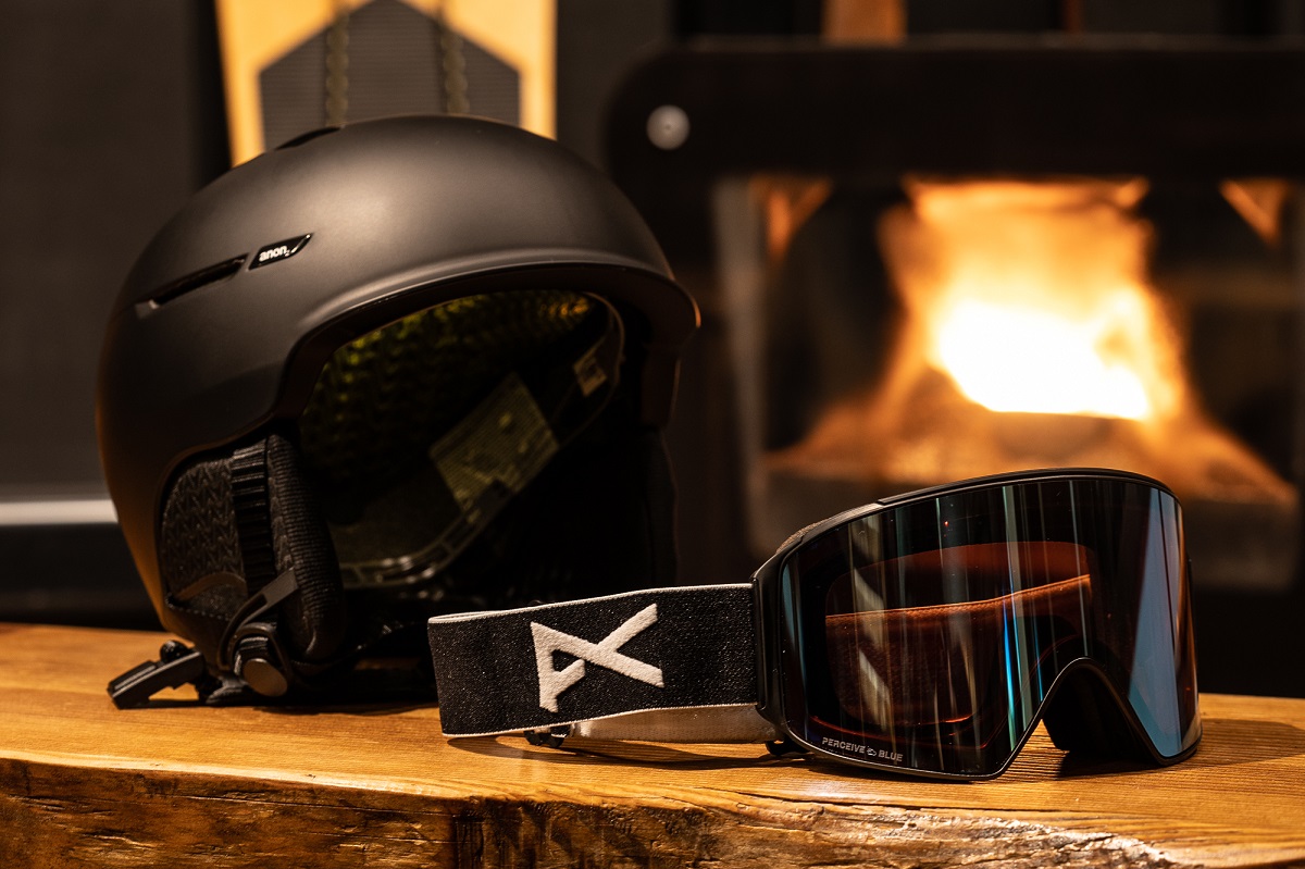 野沢温泉スキークラブが採用する「WaveCel」を搭載したAnonの