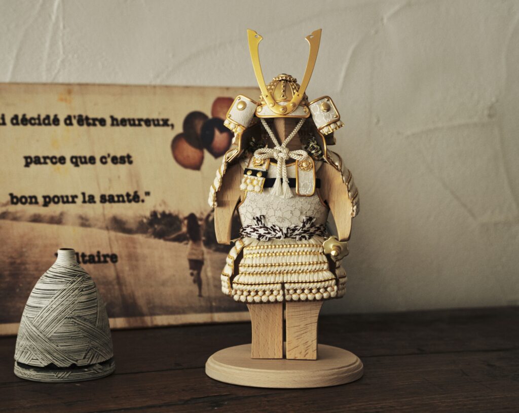 五月人形の兜飾り完全ガイド：歴史から選び方まで｜鈴甲子雄山の作品