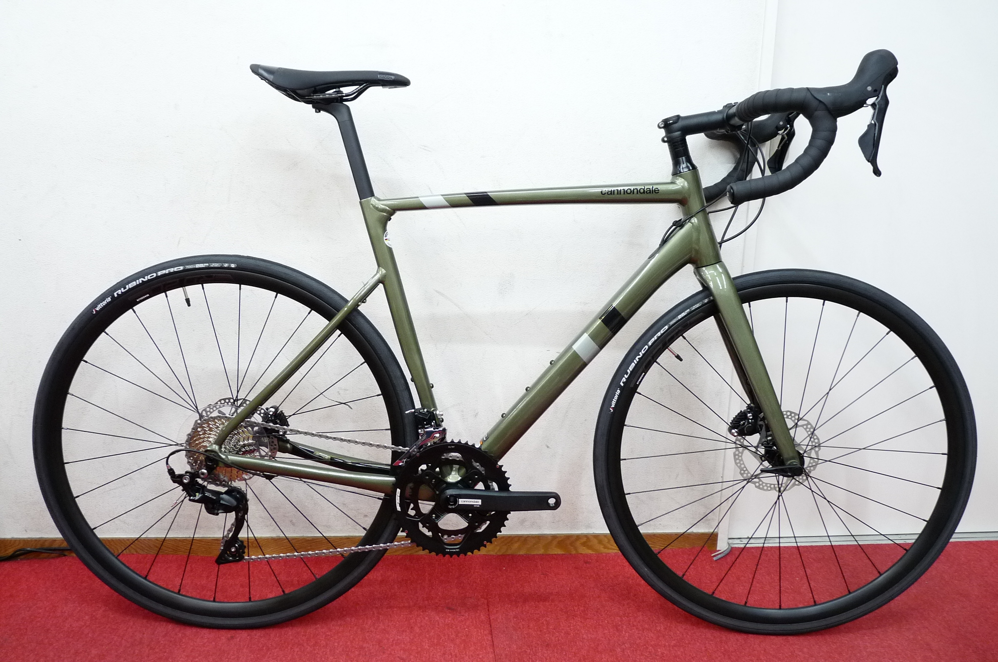 2020新モデル！CANNONDALE CAAD13 DISC105 | スポーツバイク