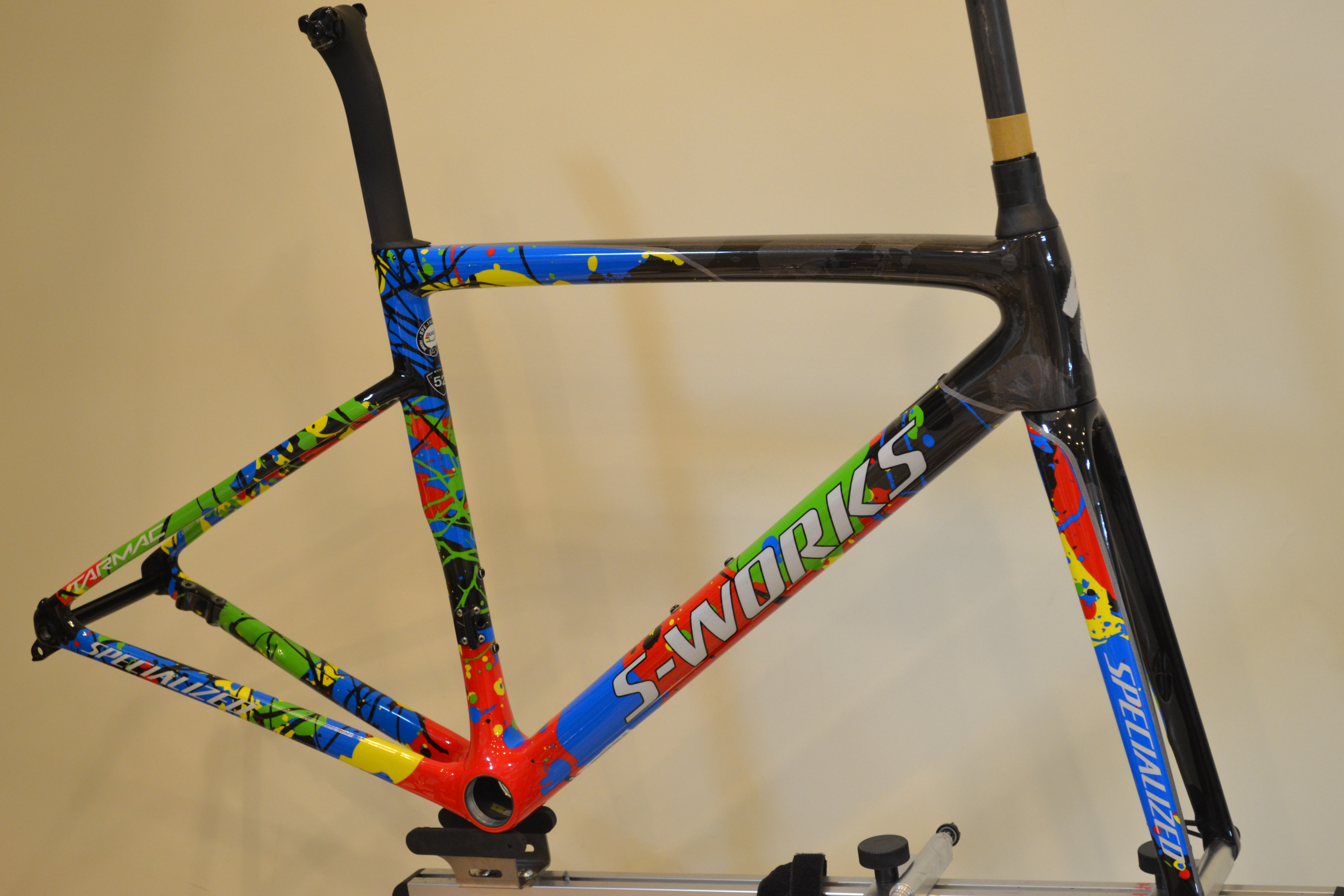 S-WORKS TARMAC SL6 DISC WC FRAMESET ワールドチャンピオンカラー