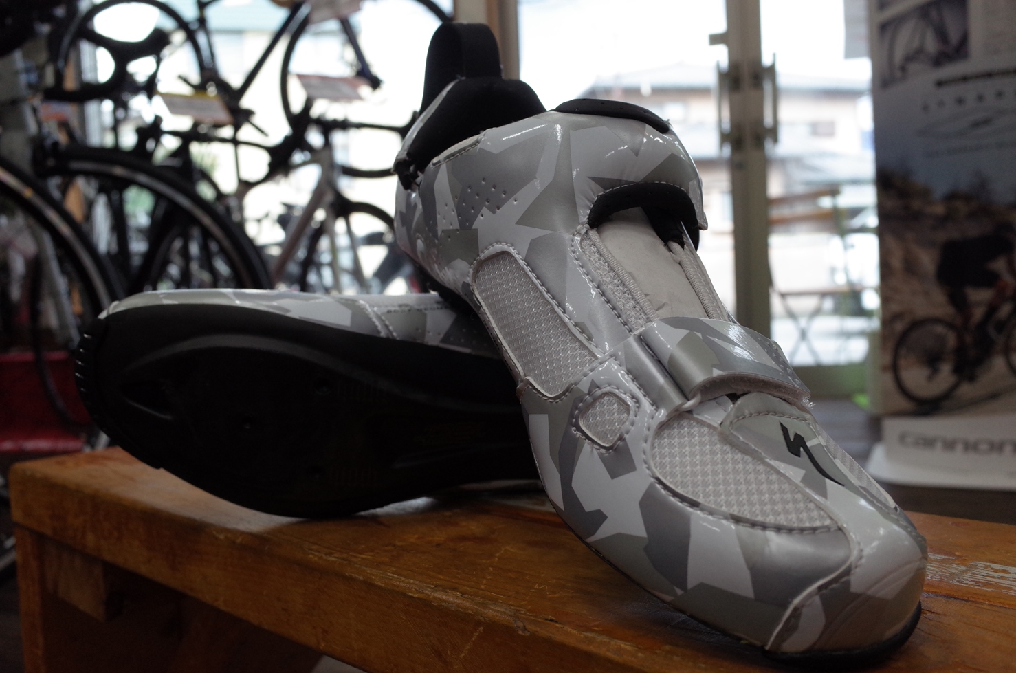 トライアスロンの強い味方。S-worksTRIVENTシューズ41のみです