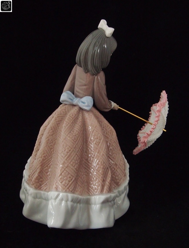 リヤドロ】【パラソルの娘（お出かけ）】【絶版】【5210】