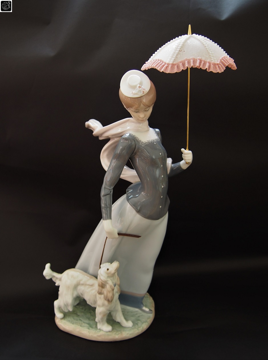 リヤドロ】【ショールの貴婦人】【絶版】【4914】